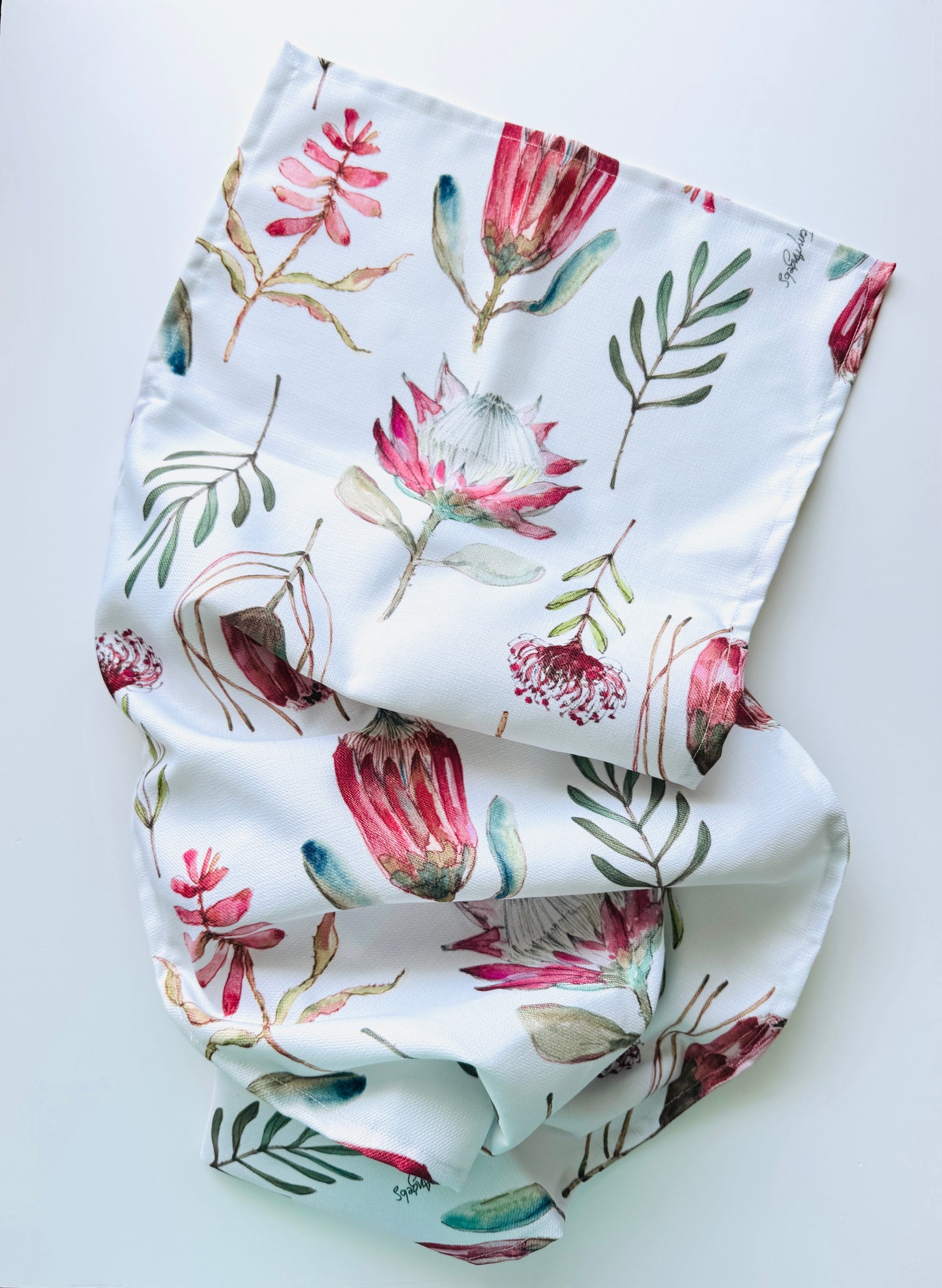 Table Runner-Protea Mix on white