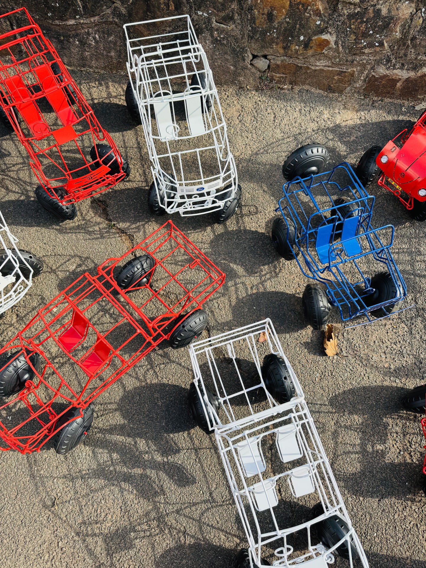 Wire car