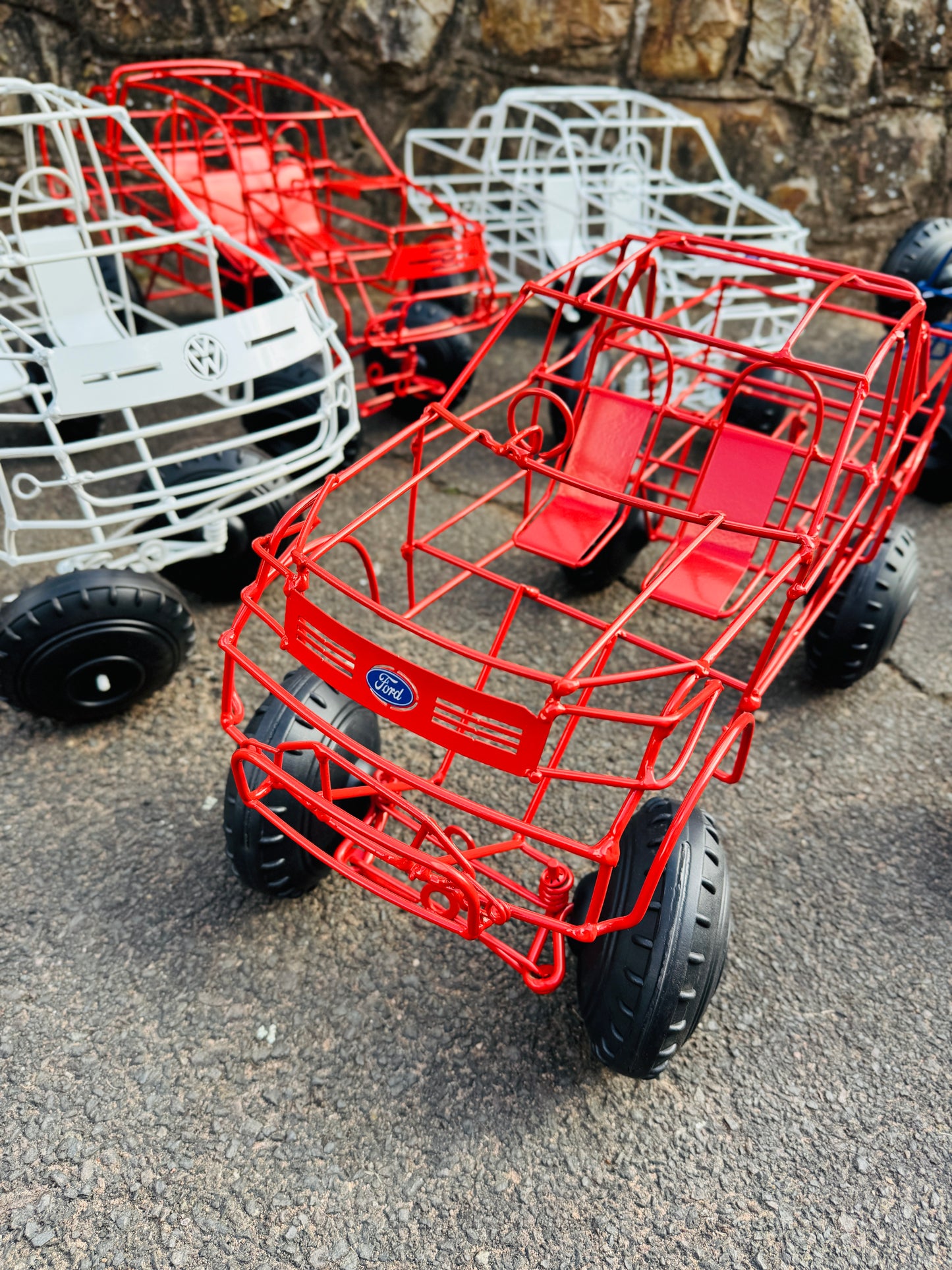 Wire car