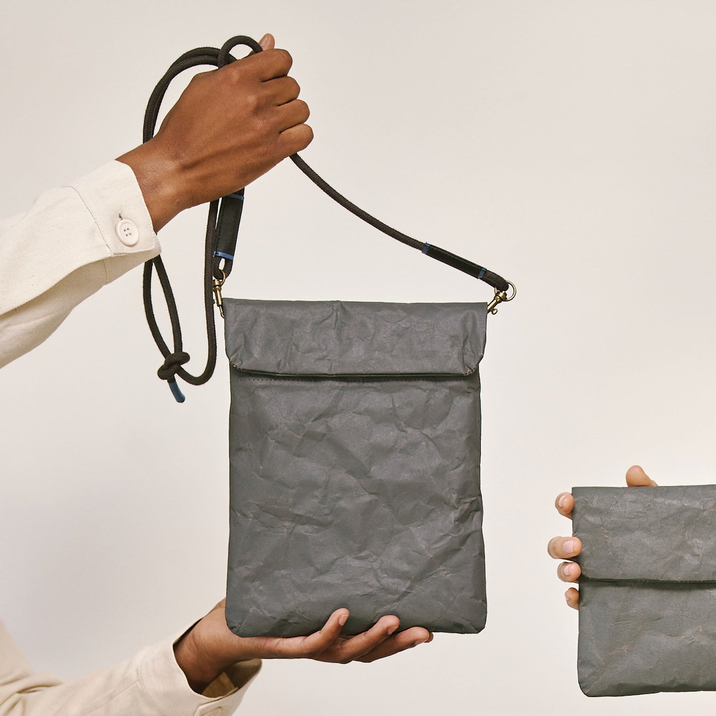 TheWren Tablet Sleeve-Gunmetal